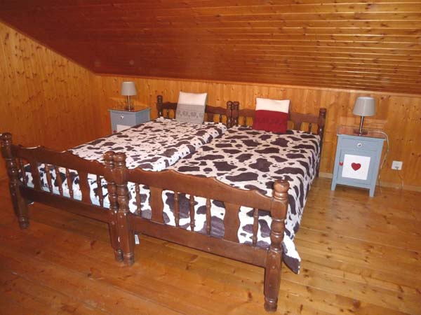 Séjour & chambre 1er  . . .